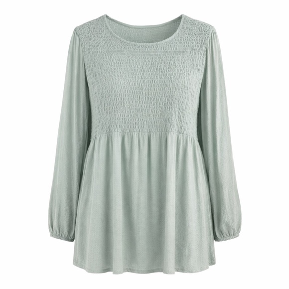 Ingrid & Isabel Tops - Ingrid & Isabel Sage Green Smocked Babydoll Top|Long Sleeve|Size L